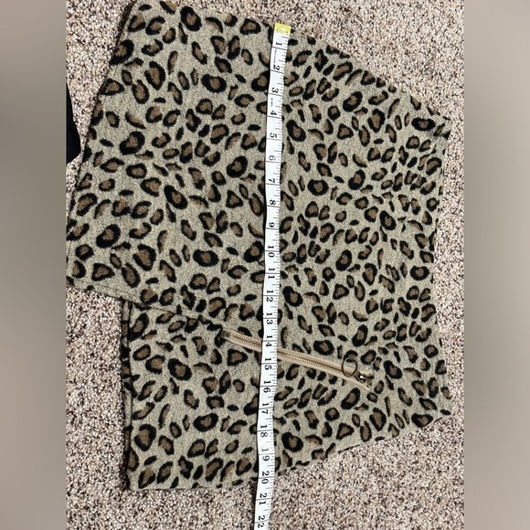 π Hayden Los Angeles Leopard Print Mini Skirt - Size Large π - Picture 6 of 12